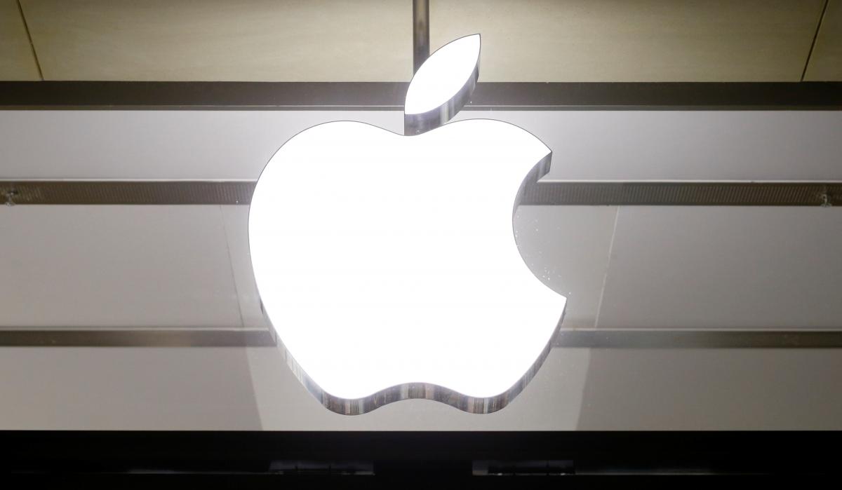Apple може затримати випуск старших моделей iPhone 12