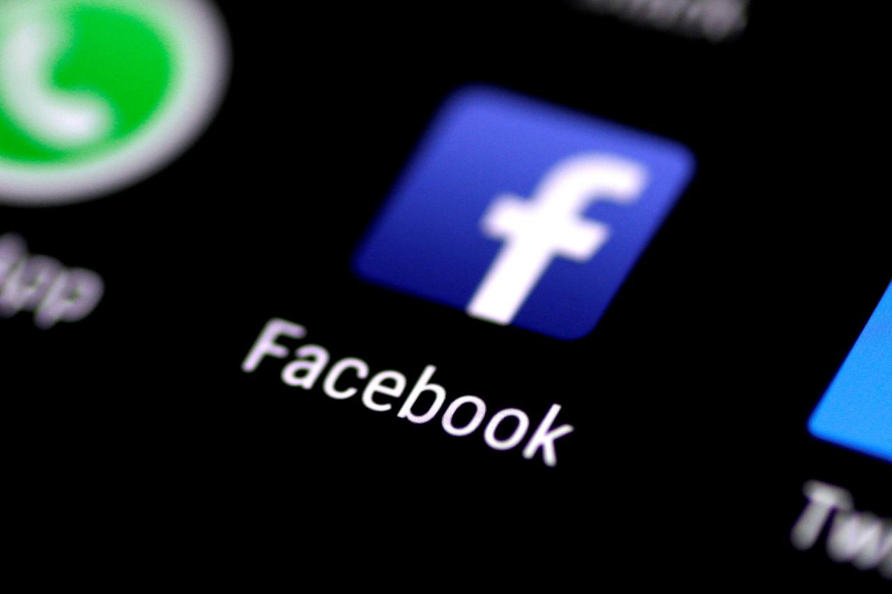 Facebook видалив майже 100 акаунтів російських «тролів»
