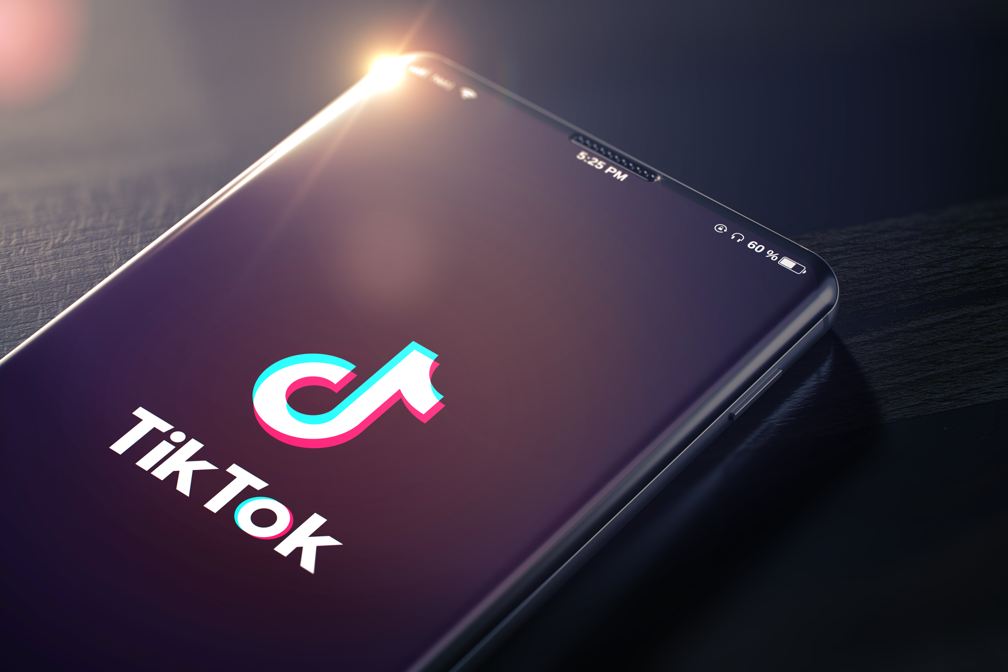 Влада Ірландії порекомендувала держслужбовцям видалити TikTok зі службових смартфонів