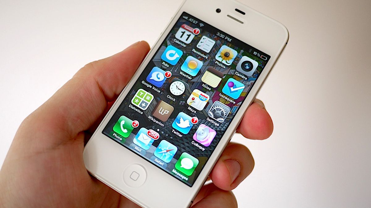 На iPhone вийшов додаток ChatGPT