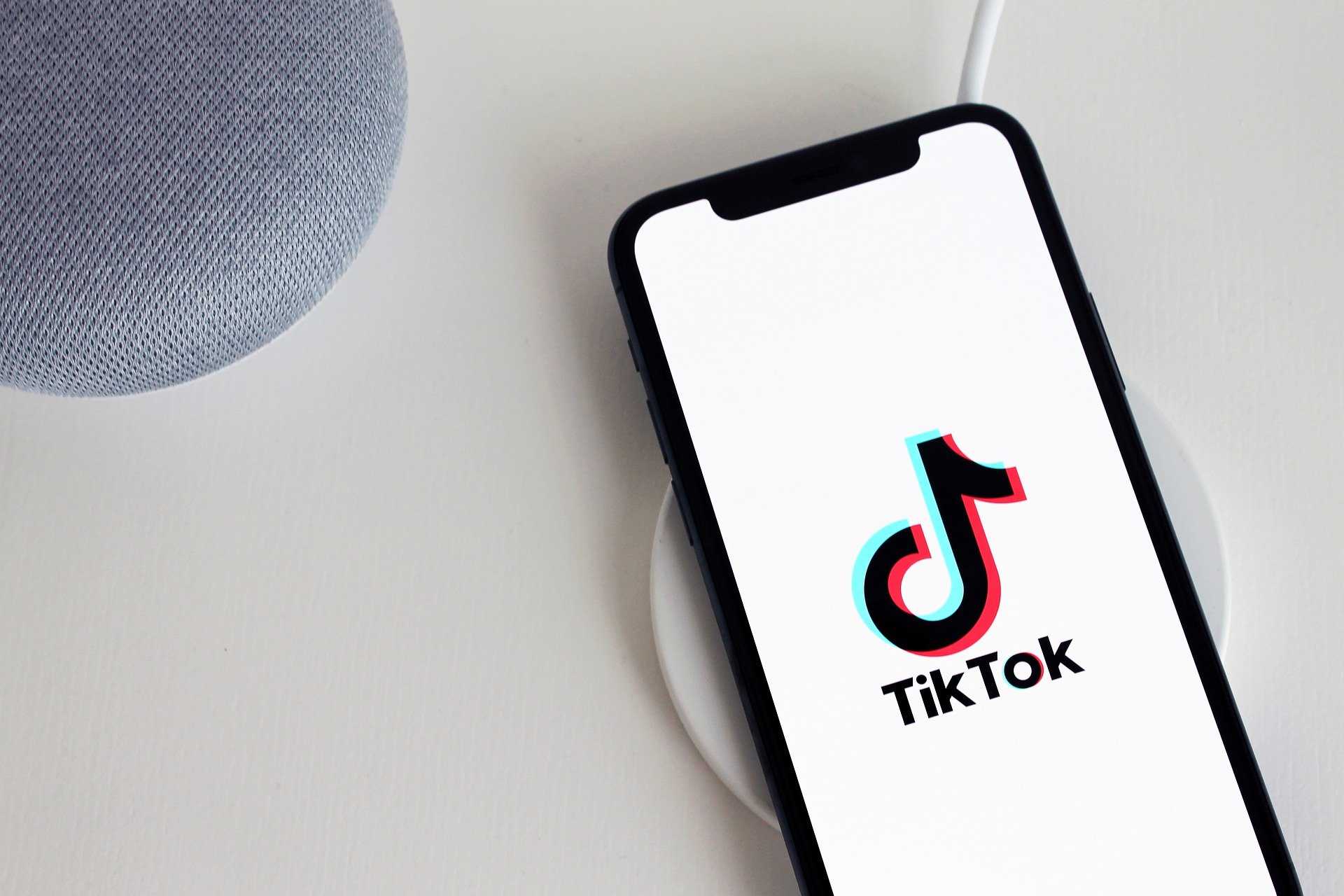 TikTok визнав, що зберігає дані користувачів у Китаї
