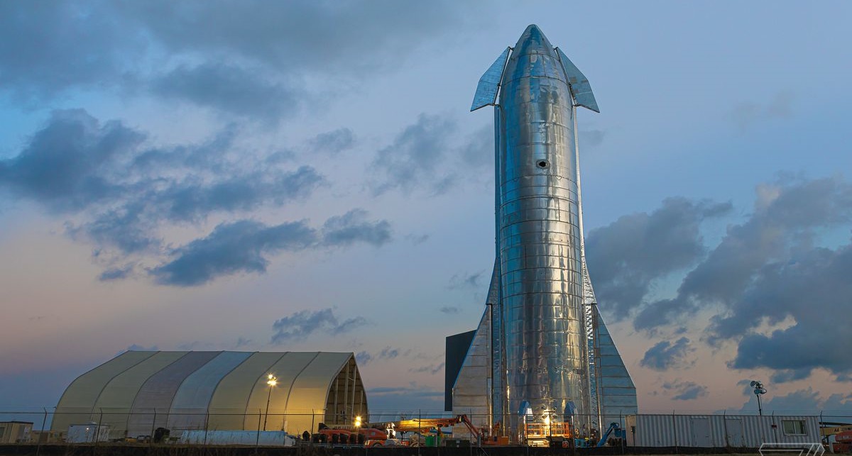 Прототип Starship вдало здійснив свій перший політ