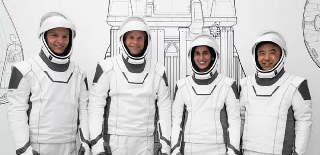 На кораблі SpaceX на МКС полетить черговий російський космонавт