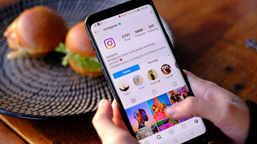 У Facebook та Instagram змінять алгоритм видачі публікацій
