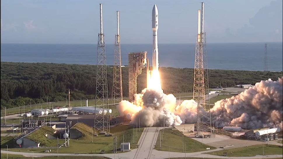 Ракета-носій Atlas V вивела на орбіту секретні військові супутники Silent Barker