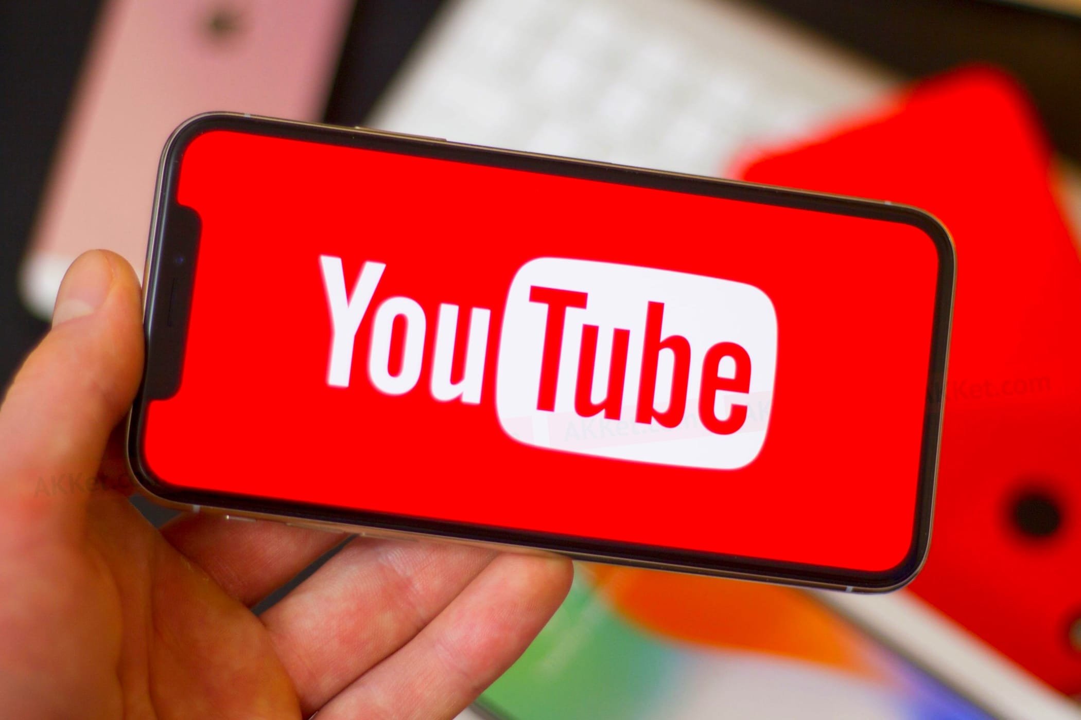 YouTube представив нові функції з інтегрованим для ШІ для творців контенту