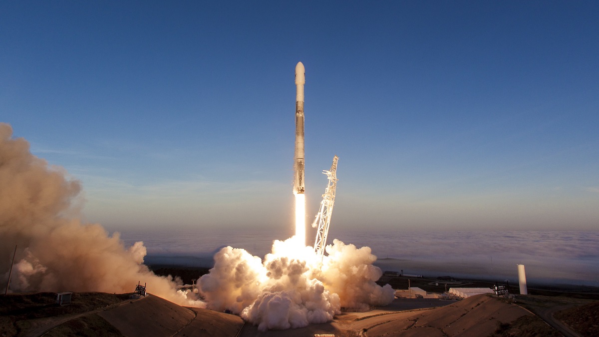 SpaceX перенесла старт супутників Starlink, але запустила ракету з аргентинським метеосупутником