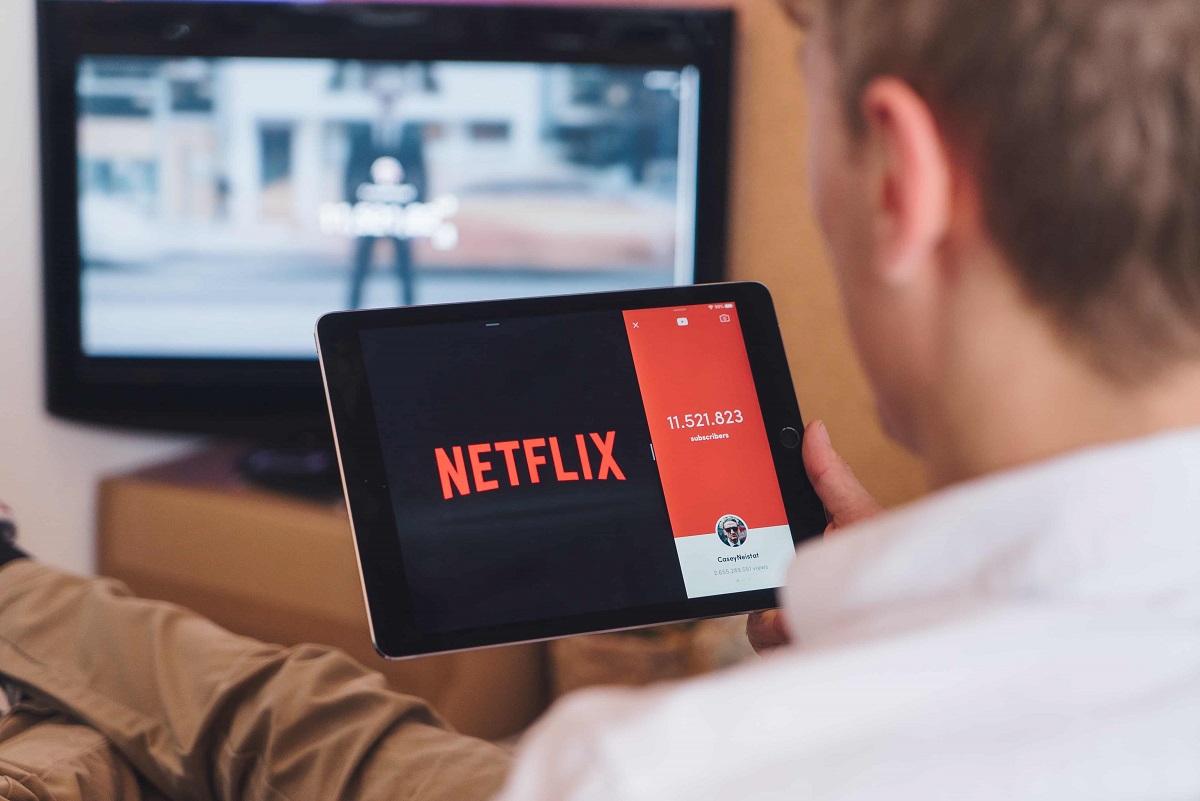 Netflix удвічі скоротить кількість фільмів, що випускаються