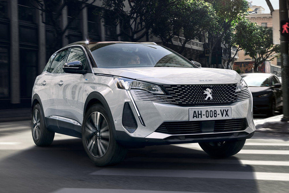 У автомобілях Peugeot з'явиться голосовий помічник на основі ChatGPT