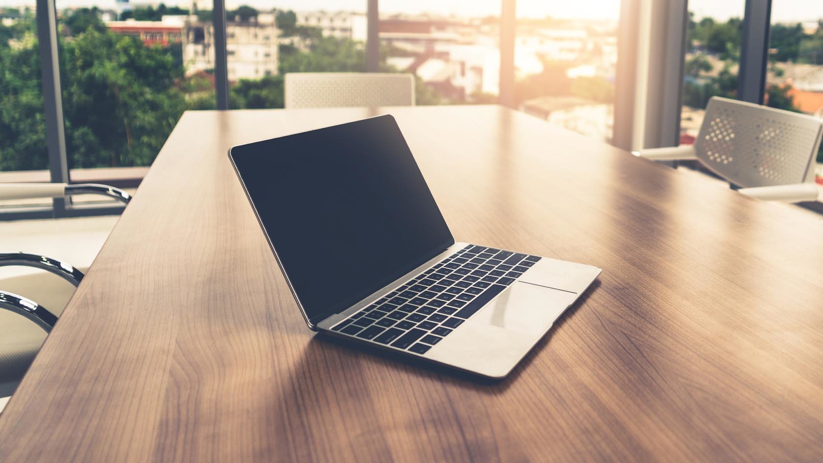 У всьому світі глобальний IT-збій, пов'язаний із взаємодією антивірусу Crowdstrike та Windows