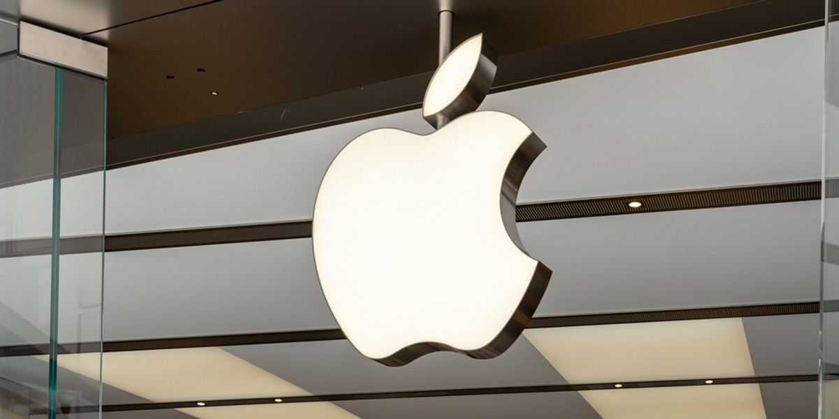 Apple йде ва-банк: готує свої AI-сервери і нові чипи M6, M7 та Sotra