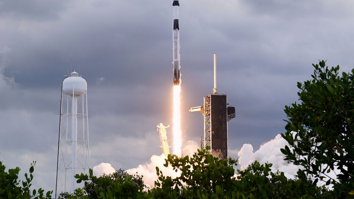 Найшвидший рейс до орбіти: SpaceX доправила екіпаж на МКС за 15 годин