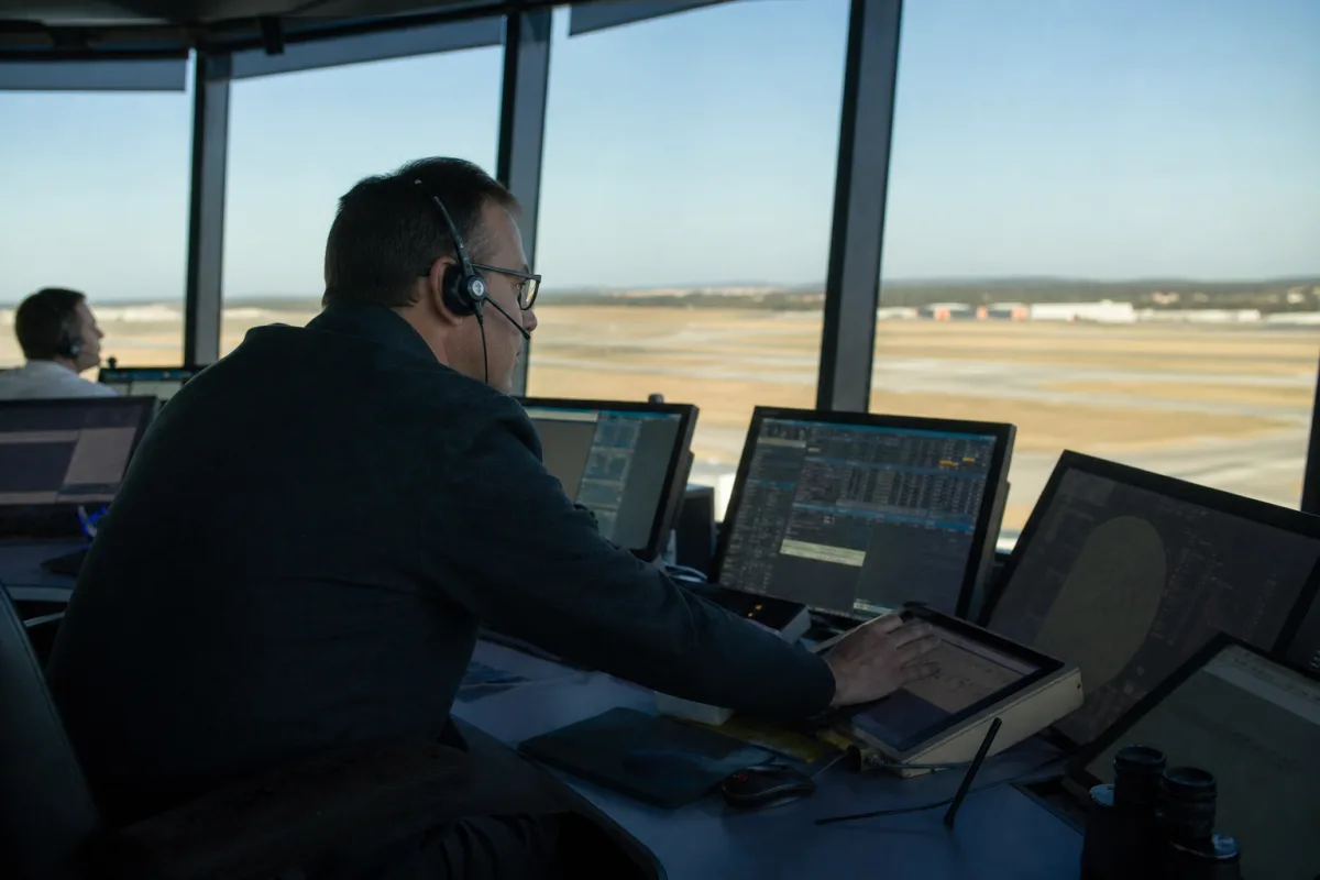 FAA тестує ШІ-систему для управління повітряним рухом у США
