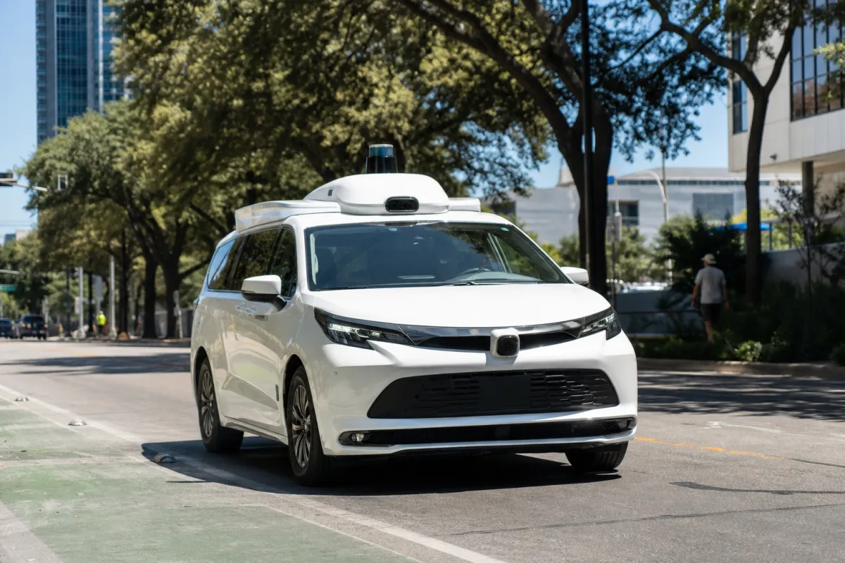 Waymo збільшила парк роботаксі в Техасі на 49% за три тижні