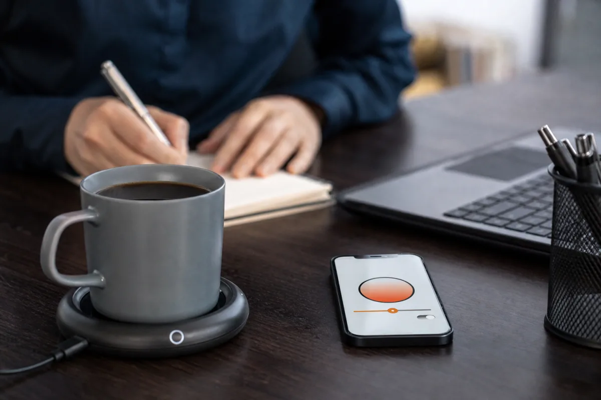 Ember Mug 3 оцінили за підігрів напоїв, але розкритикували за ціну й застосунок