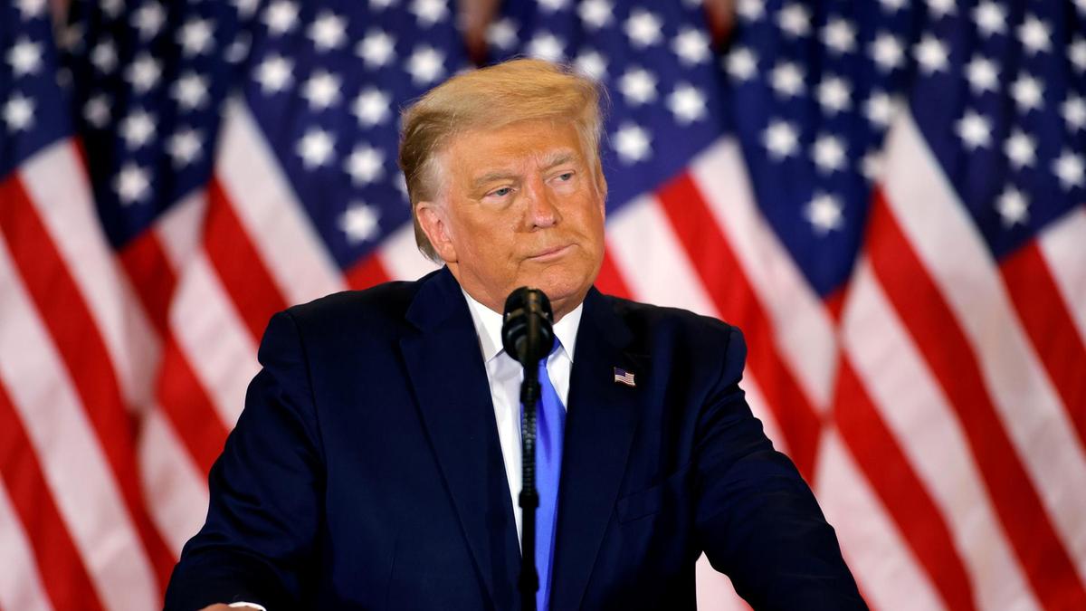 YouTube заморозив канал Дональда Трампа і видалив з нього нові відео