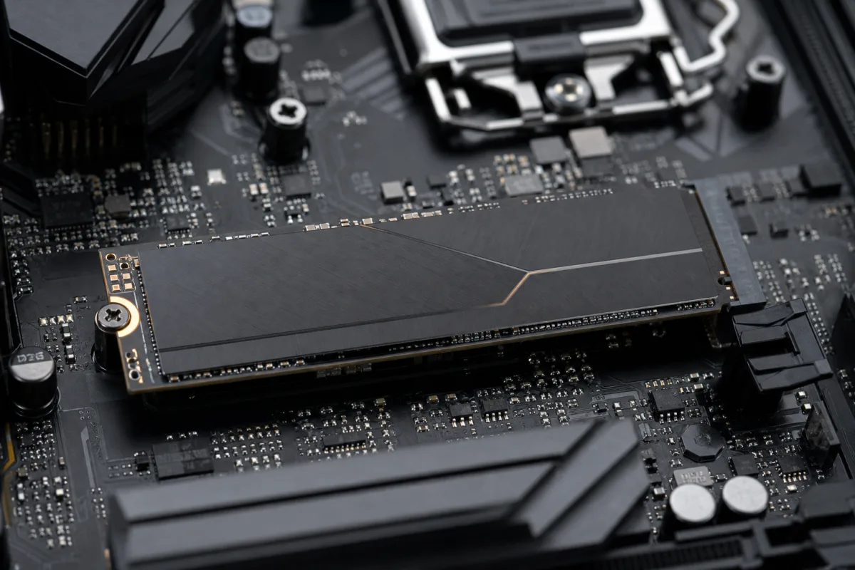 Amazon знизив ціни на SSD Samsung 9100 Pro обсягом до 8 ТБ