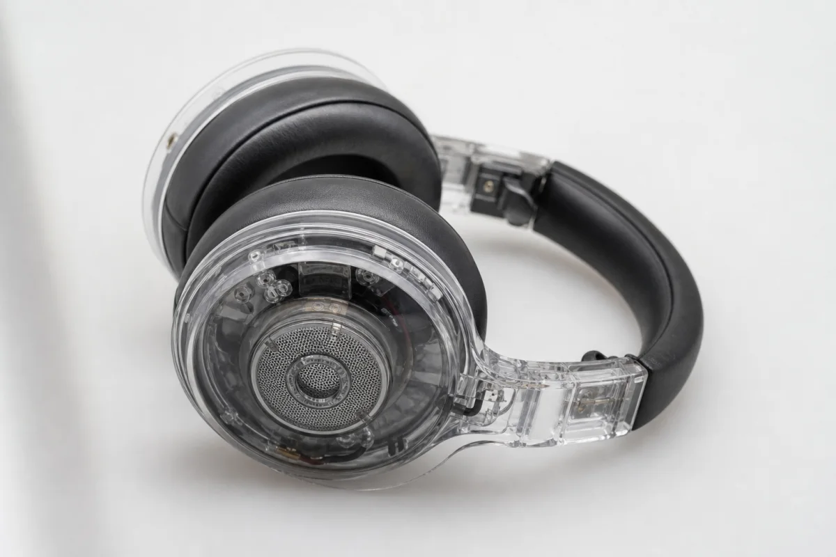Навушники Nothing Headphone 1 подешевшали до 189 доларів на Amazon