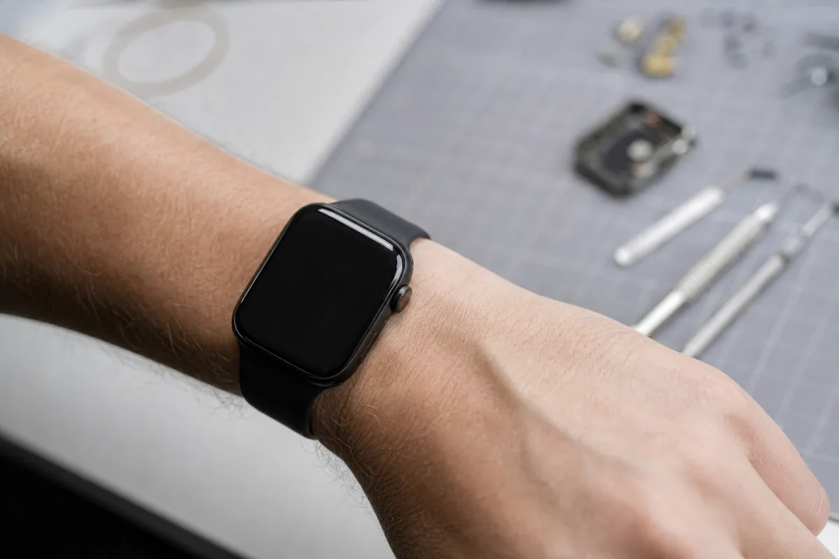 AppleCare+ для Apple Watch SE 3 коштує від $2,99 на місяць