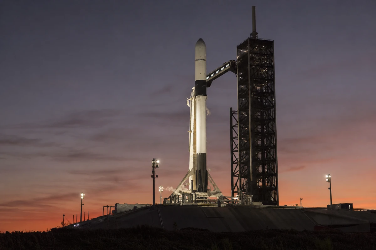 SpaceX запустить секретну місію для Космічних сил США з Каліфорнії