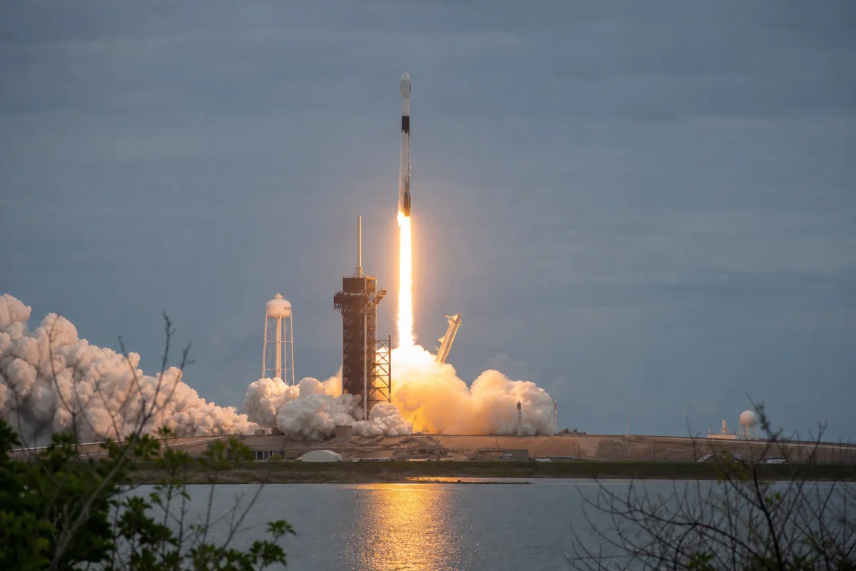 SpaceX може припинити польоти Crew Dragon для NASA до 2030 року