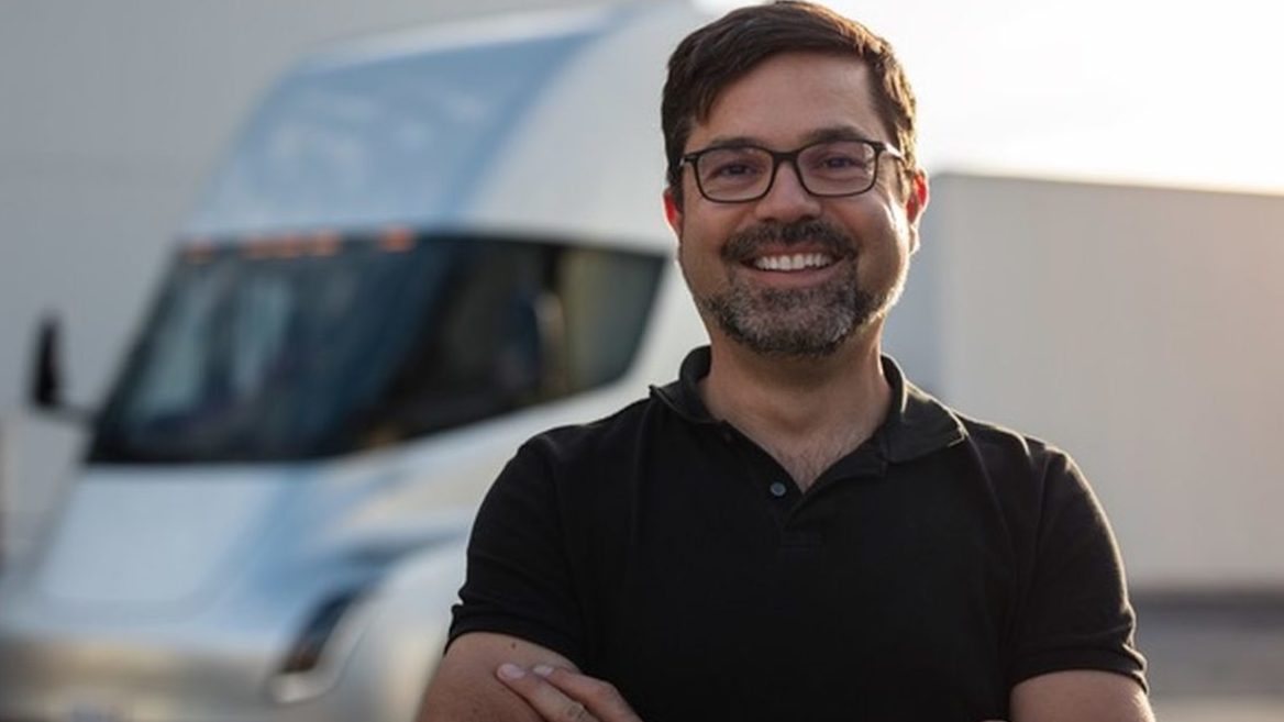 Після 10 років роботи Tesla покинув директор вантажного напрямку і «права рука» Маска