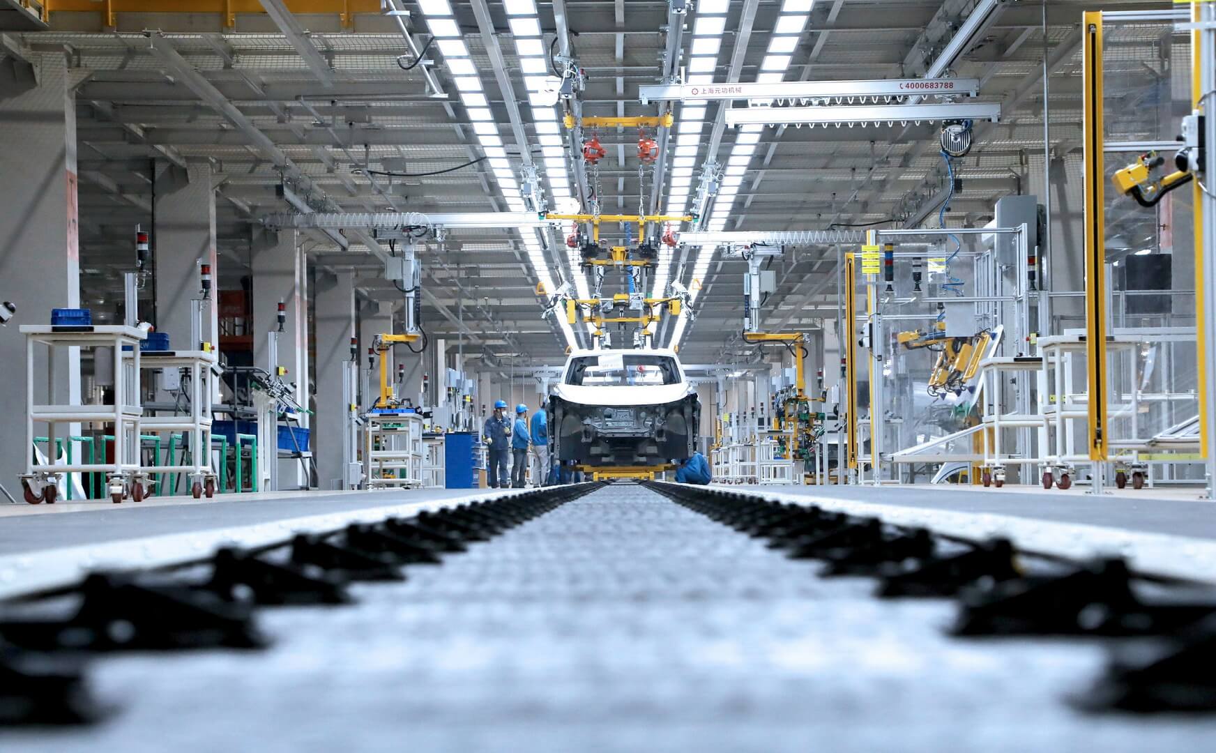 Іспанії інвестує майже 4,5 млрд євро у виробництво електромобілів