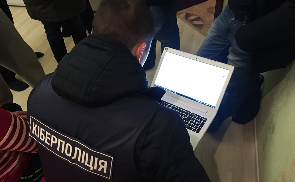 Кіберполіція викрила фіктивну криптобіржу, що привласнила 250 млн гривень