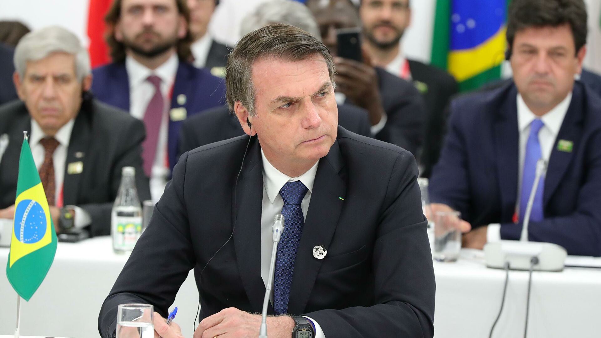 Президент Бразилії підписав указ, що забороняє соцмережам видаляти публікації користувачів