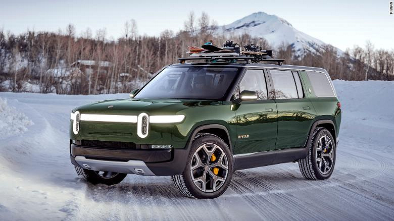 Tesla звинуватила Rivian в переманюванні співробітників і крадіжці технологій