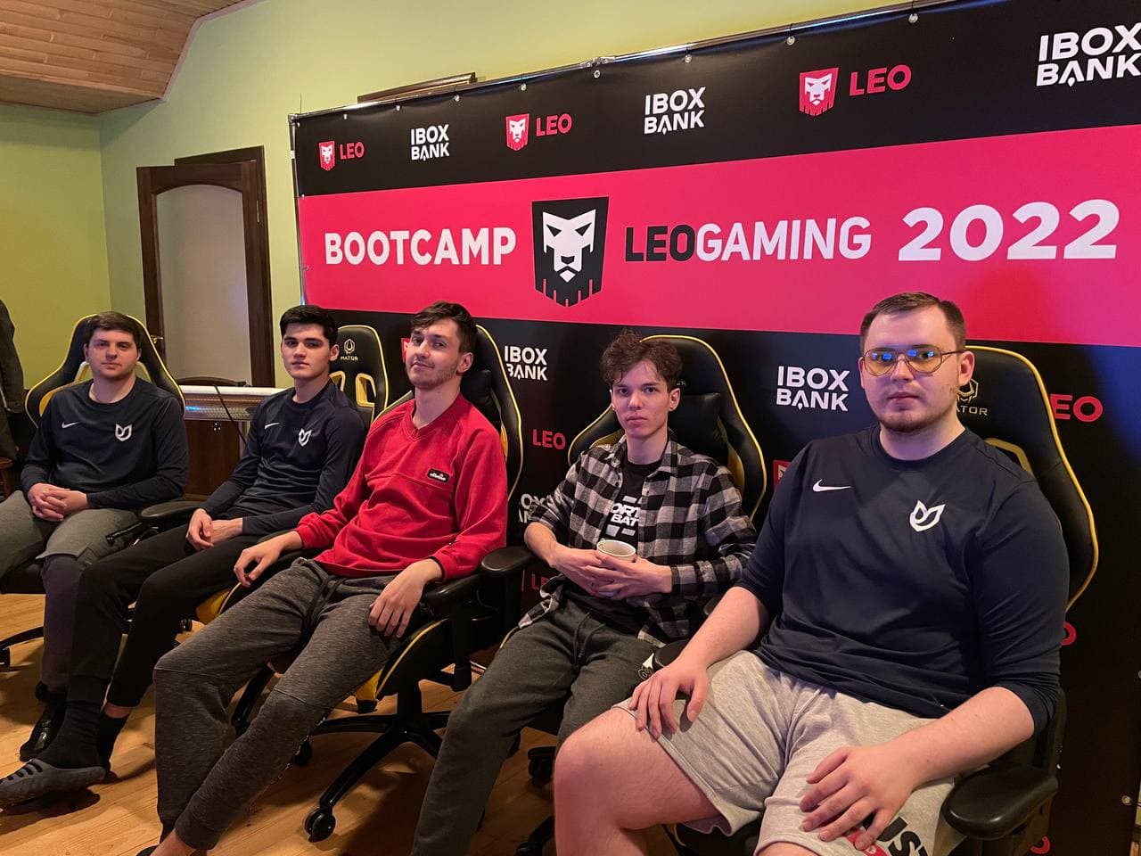 Як тренуються кіберспортсмени: перший буткемп команди Leogaming