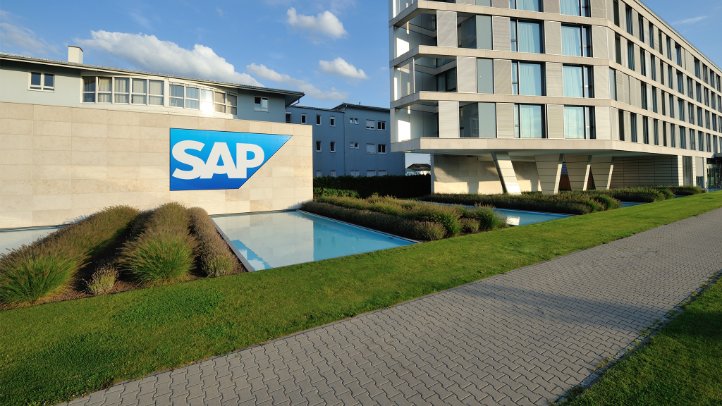 Розробники корпоративного Oracle та SAP зупинили свій бізнес у Росії