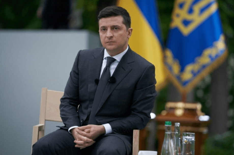 Російські хакери зламали українські радіостанції та запустили фейкове повідомлення про те, що Зеленський потрапив у реанімацію