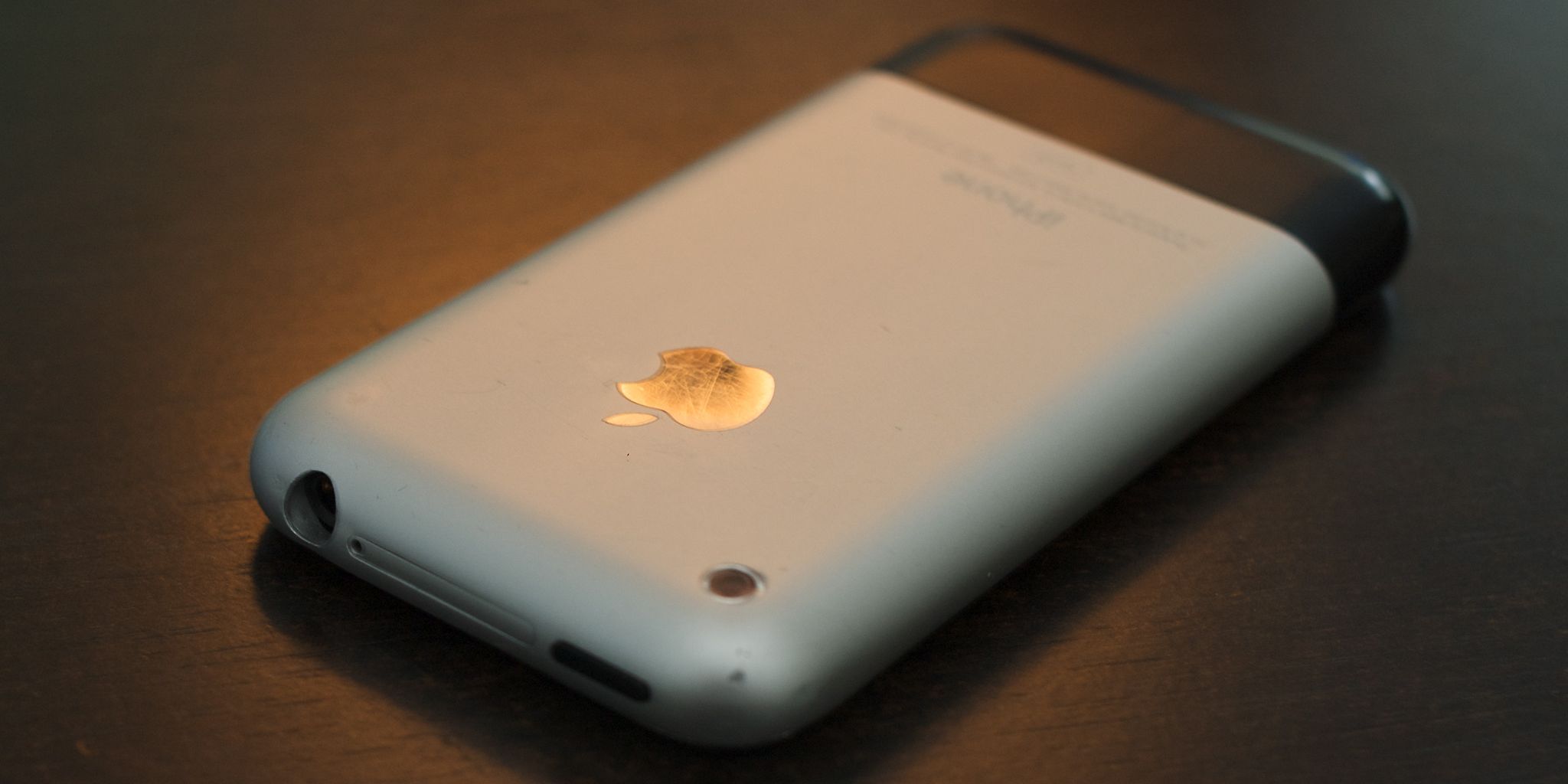 Нерозпакований iPhone першого покоління продали на аукціоні за $40 тисяч