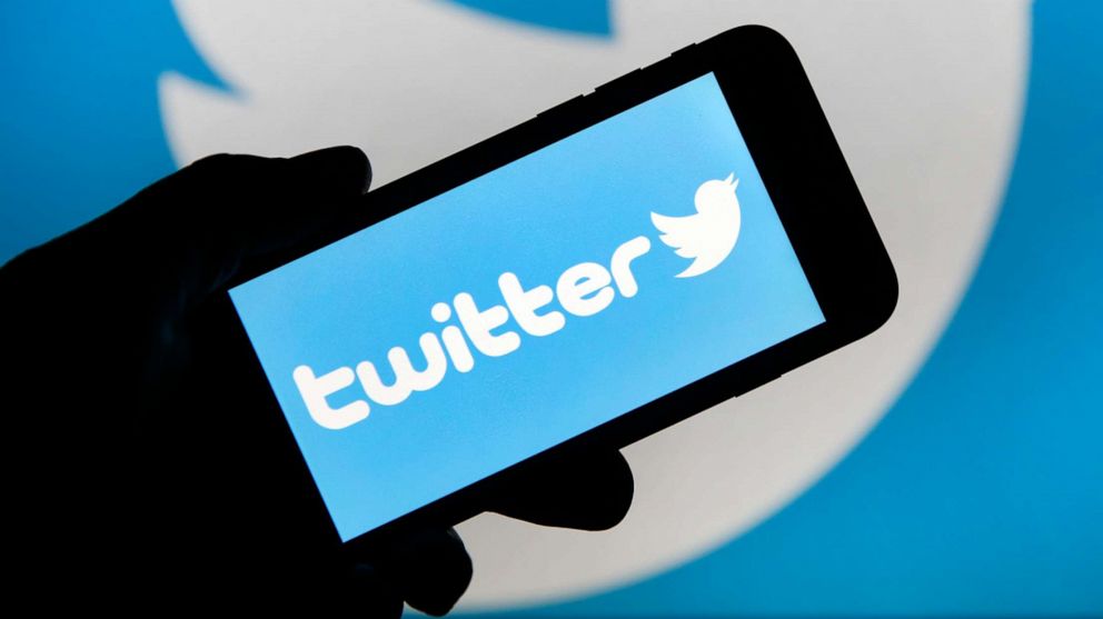 Twitter видалив одразу 1500 облікових записів тролів, що влаштували скоординовану атаку на користувачів
