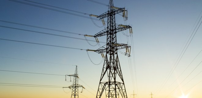 «Укренерго» запровадило аварійні відключення світла по всій Україні