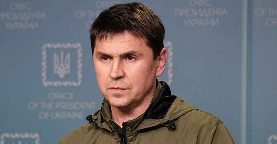Михайло Подоляк звинуватив Ілона Маска у допомозі російській пропаганді