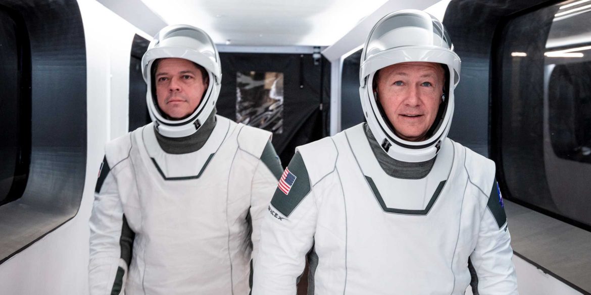 SpaceX в мае доставит американских астронавтов на МКС