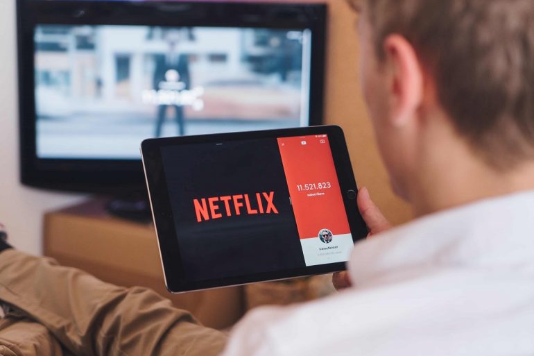 Netflix та Youtube знизять якість відео в Європі на час карантину