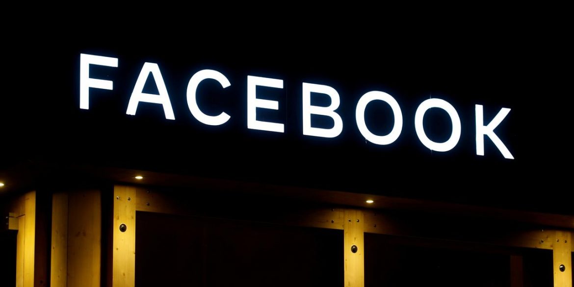 В новом дизайне Facebook появился темный режим