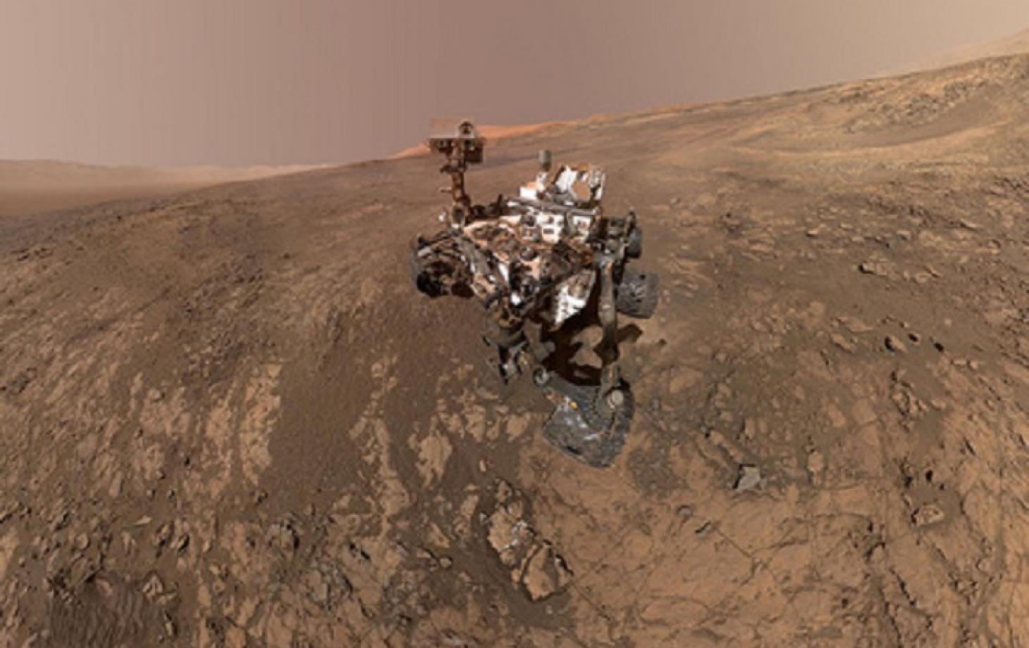 NASA показали панораму Марса з тисячі фотографій
