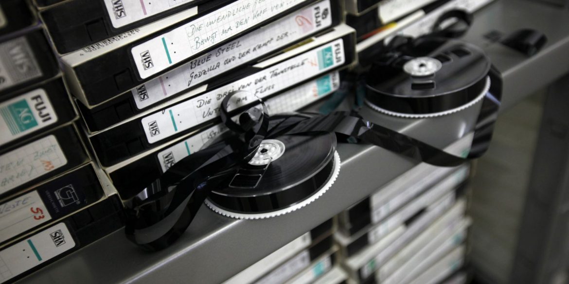 У США створили ностальгічний інтернет-архів з 20 тисяч оцифрованих відеокасет 90-х років