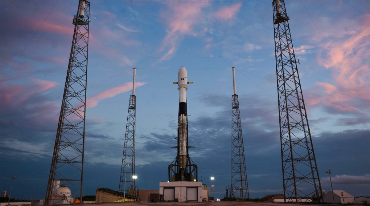 Сегодня состоится перенесенный запуск ракеты Falcon 9 с интернет-спутниками Starlink