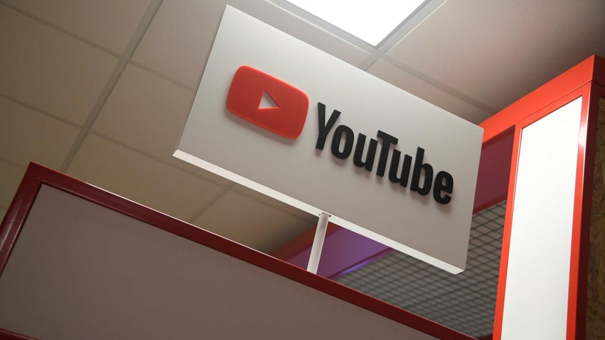 Исследование: Youtube успешно борется с видео о теориях заговора в рекомендациях