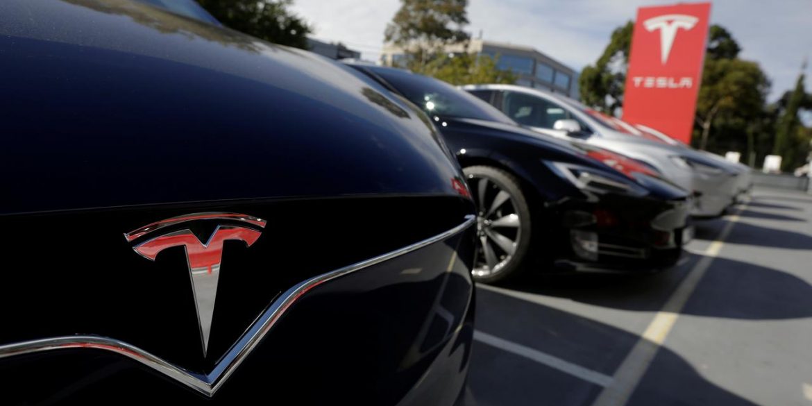Morgan Stanley: пандемия коронавируса лишила Tesla конкурентов в сфере электрокаров