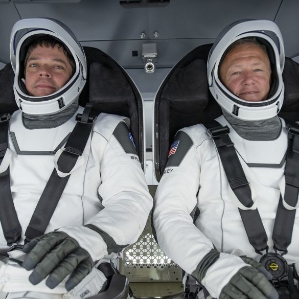 Офіційно: NASA дало «зелене світло» на політ Crew Dragon з астронавтами на МКС