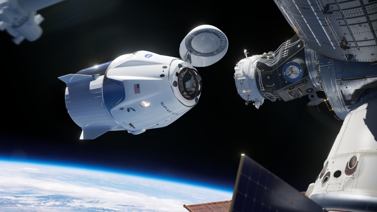 SpaceX против «Роскосмоса». Чем Crew Dragon отличается от «Союза»