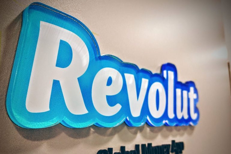 Revolut змусив звільнитися більше 50 іноземних співробітників - Wired