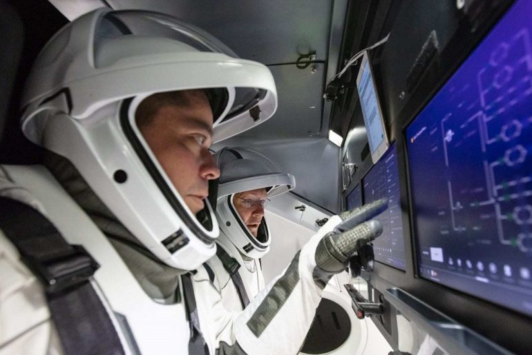 Астронавт Даглас Херлі розповів, як Crew Dragon пристикувався до МКС