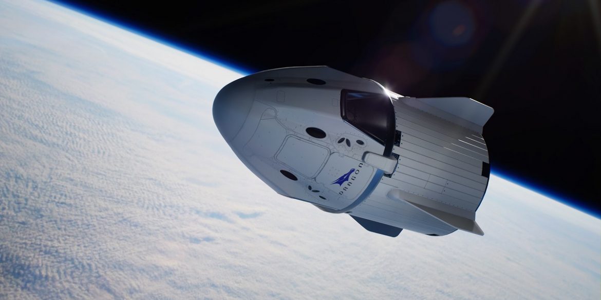Корабль Crew Dragon с астронавтами вернется на Землю в начале августа